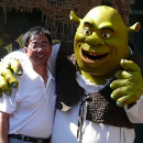 情商高智商高春风得意,情商高智商低贵人相. -